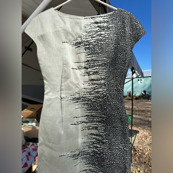 LELA ROSE SILK BLEND SHEATH DRESS Size 2 Ivory & Black Abstract Cap Sleeve Lined - Picture 3 of 8